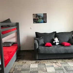Appartement Studio Champagne Au Centre Ville